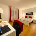 Ξενοδοχείο Moguntia 3*
