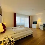 Moguntia Hotel 3*