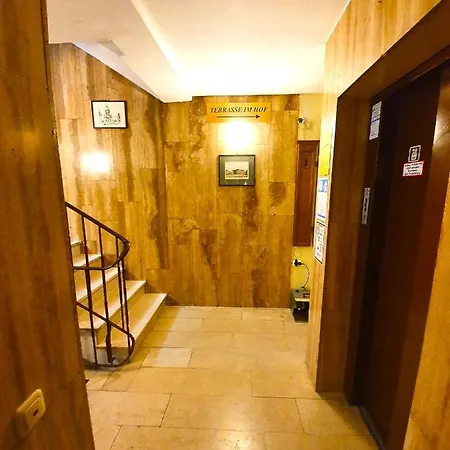 Moguntia Ξενοδοχείο 3*
