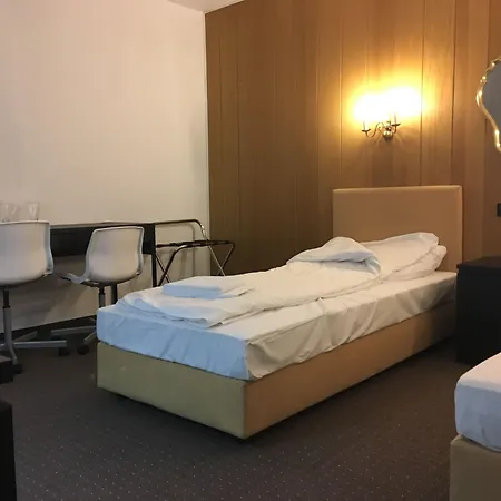 Moguntia Ξενοδοχείο
