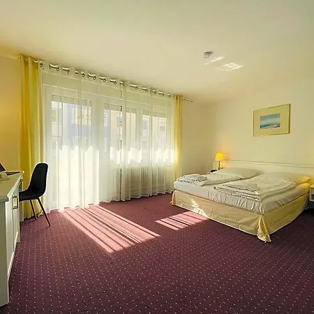 Moguntia Hotel 3*