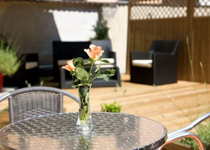 Moguntia מלון 3*